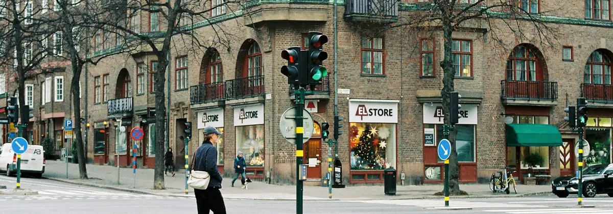 Pedestrians on a Stockholm street